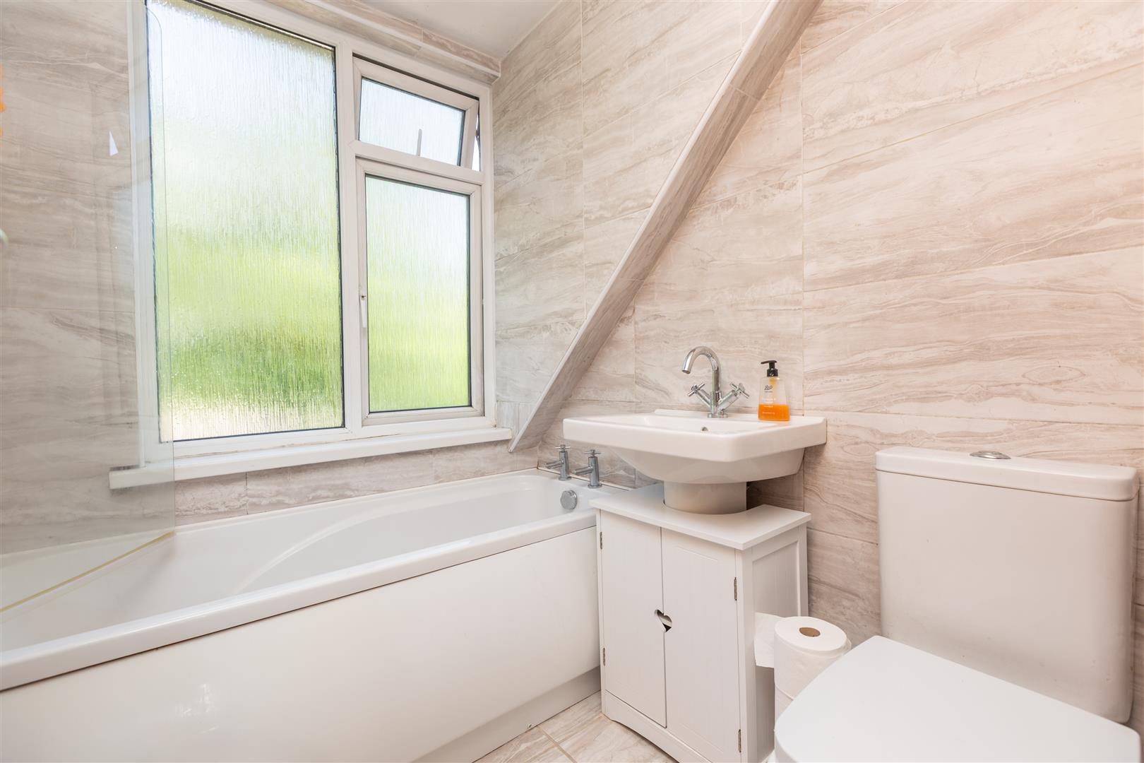 Woodcote, Killay, Swansea, SA2 7AY